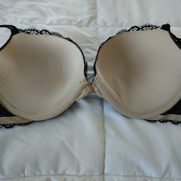 Victoria's Secret Very Sexy Push-up Pigeonnant Bra Black And Gold 38D - Picture 2 of 13